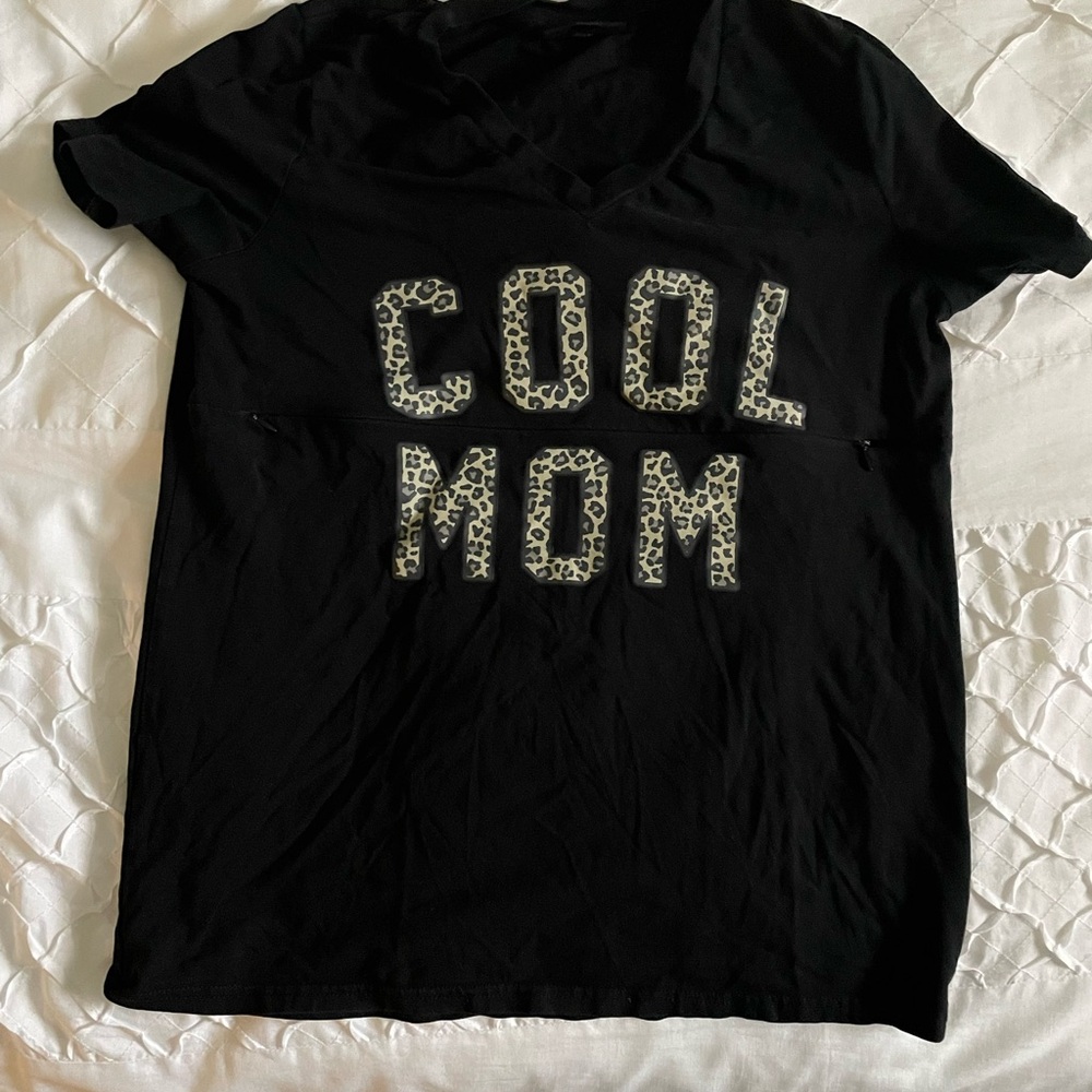 breastfeeding T-Shirt from Nursing Queen Clothing